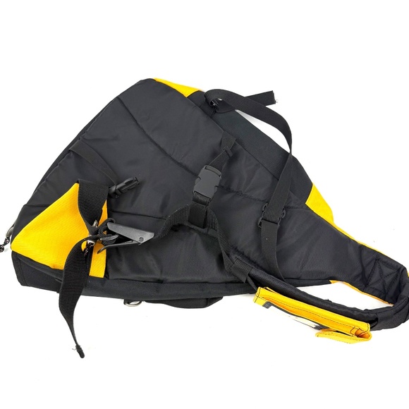 AMPAC Messanger Bag with Adjustable Straps Yellow and Black - Picture 9 of 10